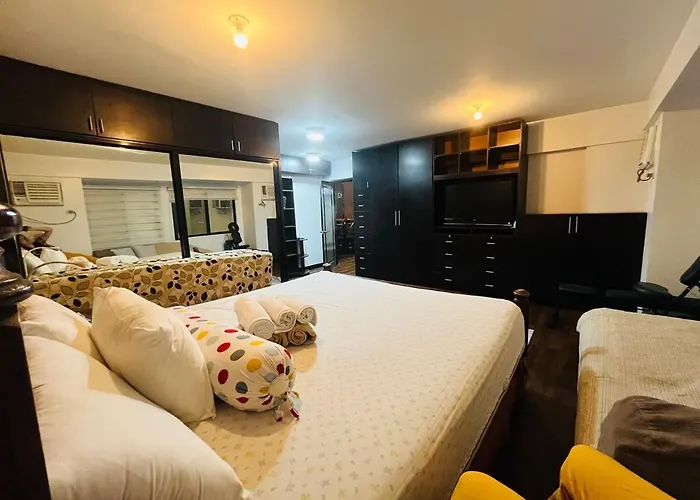 Apartment Spacious 3br With Huge Tv Near Bgc Makati Airport Manila