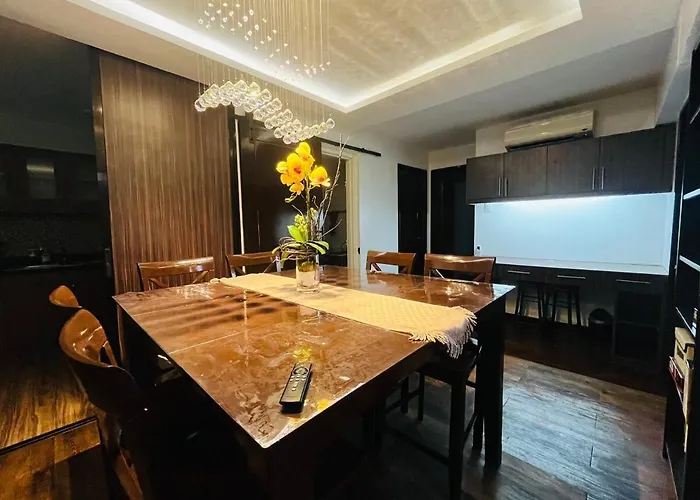 Spacious 3br With Huge Tv Near Bgc Makati Airport * Manila